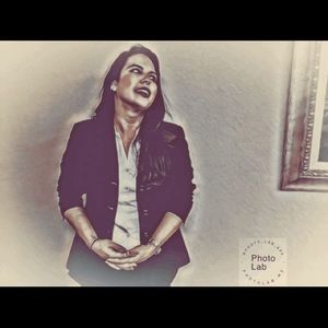 Meet your Posher, Veronica